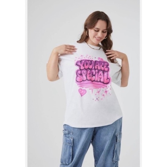 LIZZO Airbrush Tour Tee - Pink & White - You’re Special - Love You B*tch - Med - Picture 1 of 10